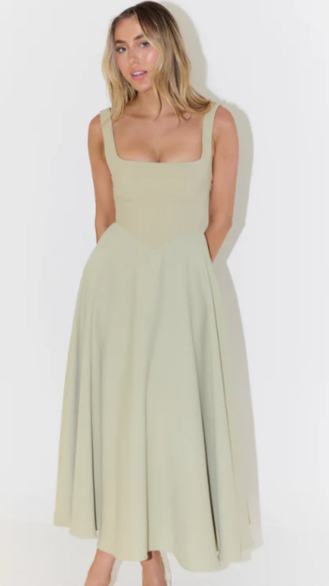 Bianca | Square Neck Midi Dress - Avorelia
